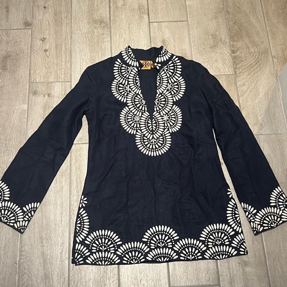 Tory Burch 100% linen navy tunic